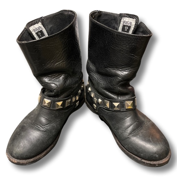 FRYE  Rogan Black Leather Motorcycle Engineer Studded Boots Women's Size 6.5 - Picture 1 of 6